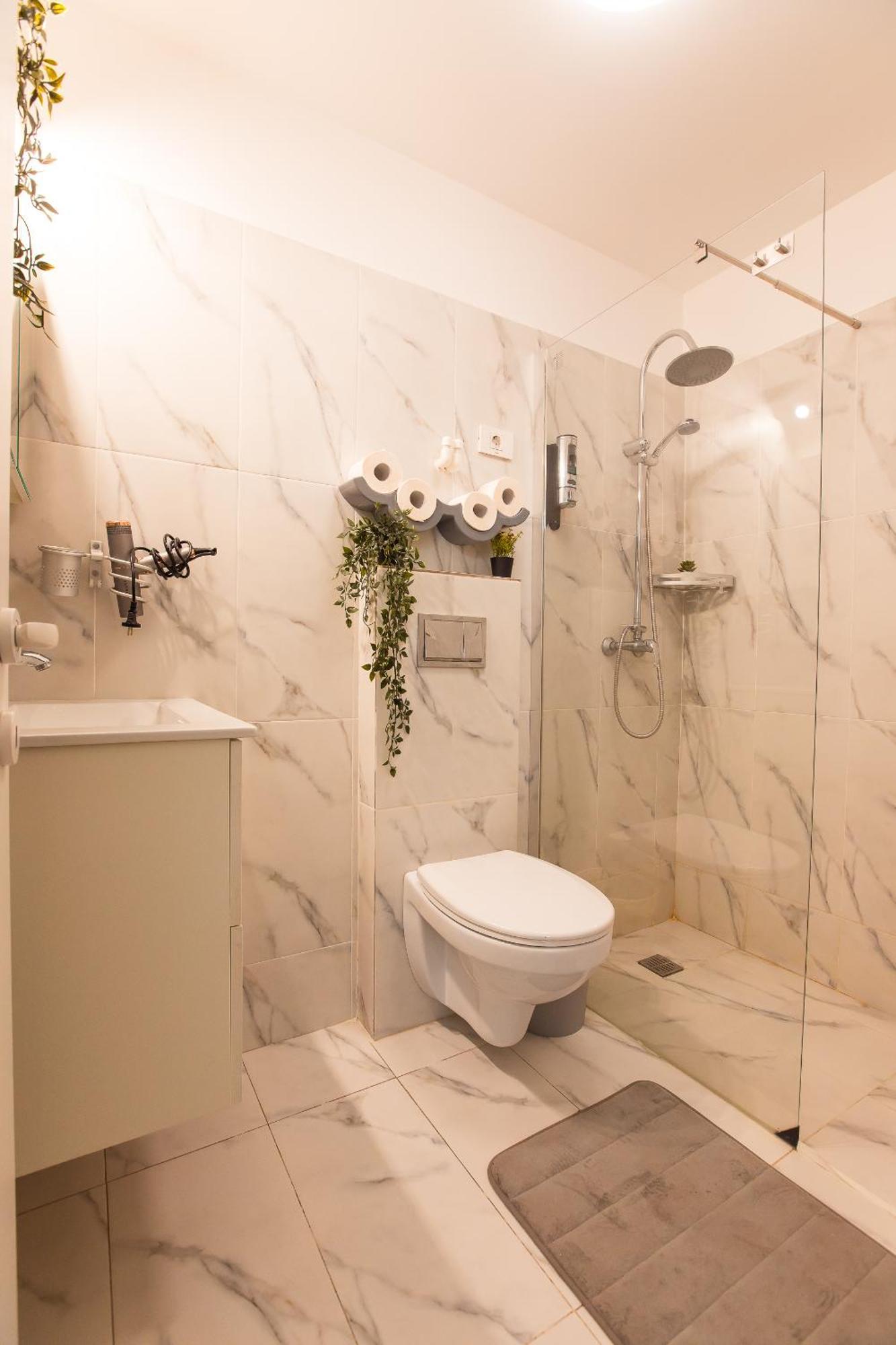 Royalty Apt With City Views On Calea Victoriei Bucharest Luaran gambar