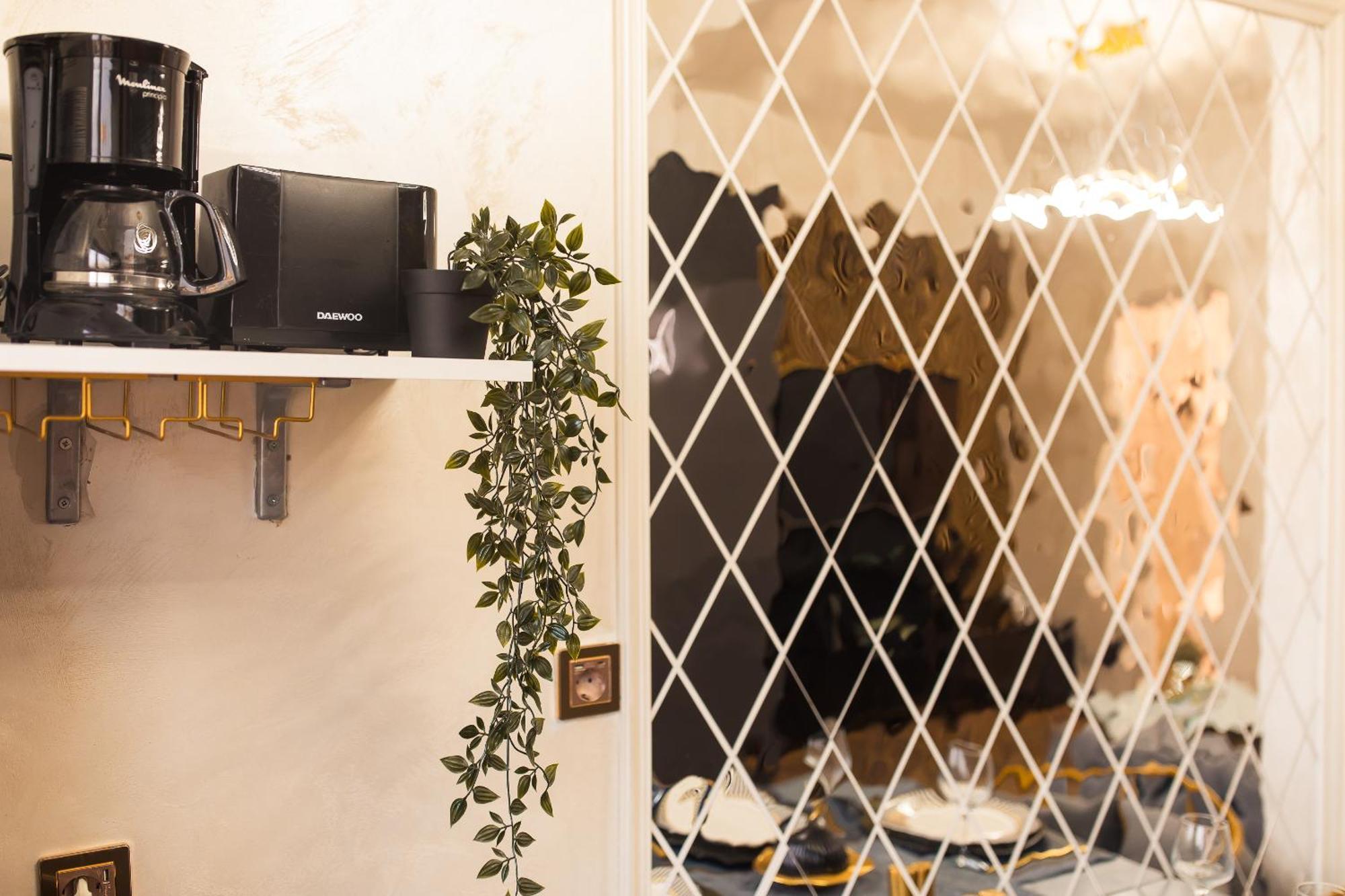 Royalty Apt With City Views On Calea Victoriei Bucharest Luaran gambar