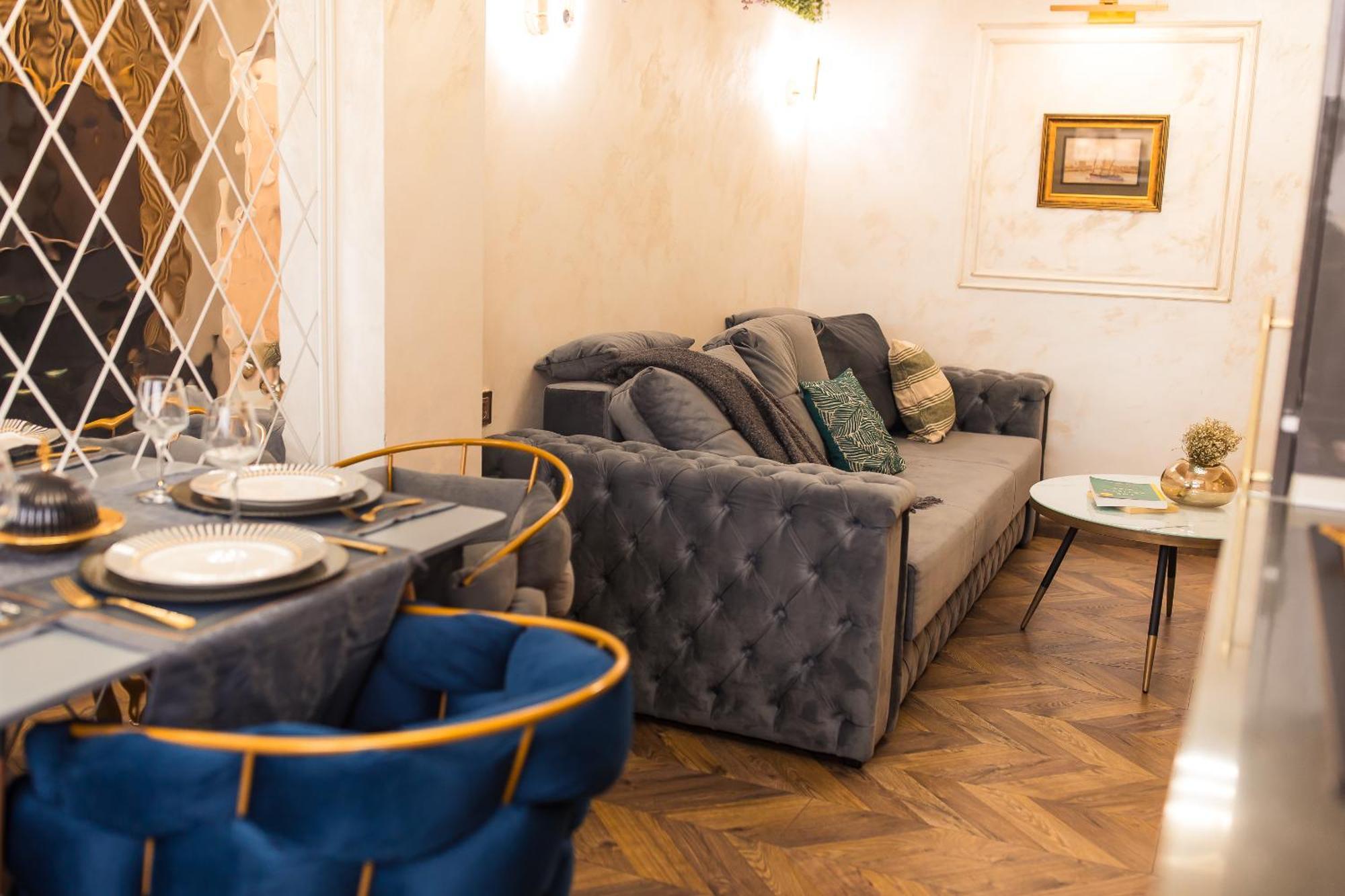 Royalty Apt With City Views On Calea Victoriei Bucharest Luaran gambar