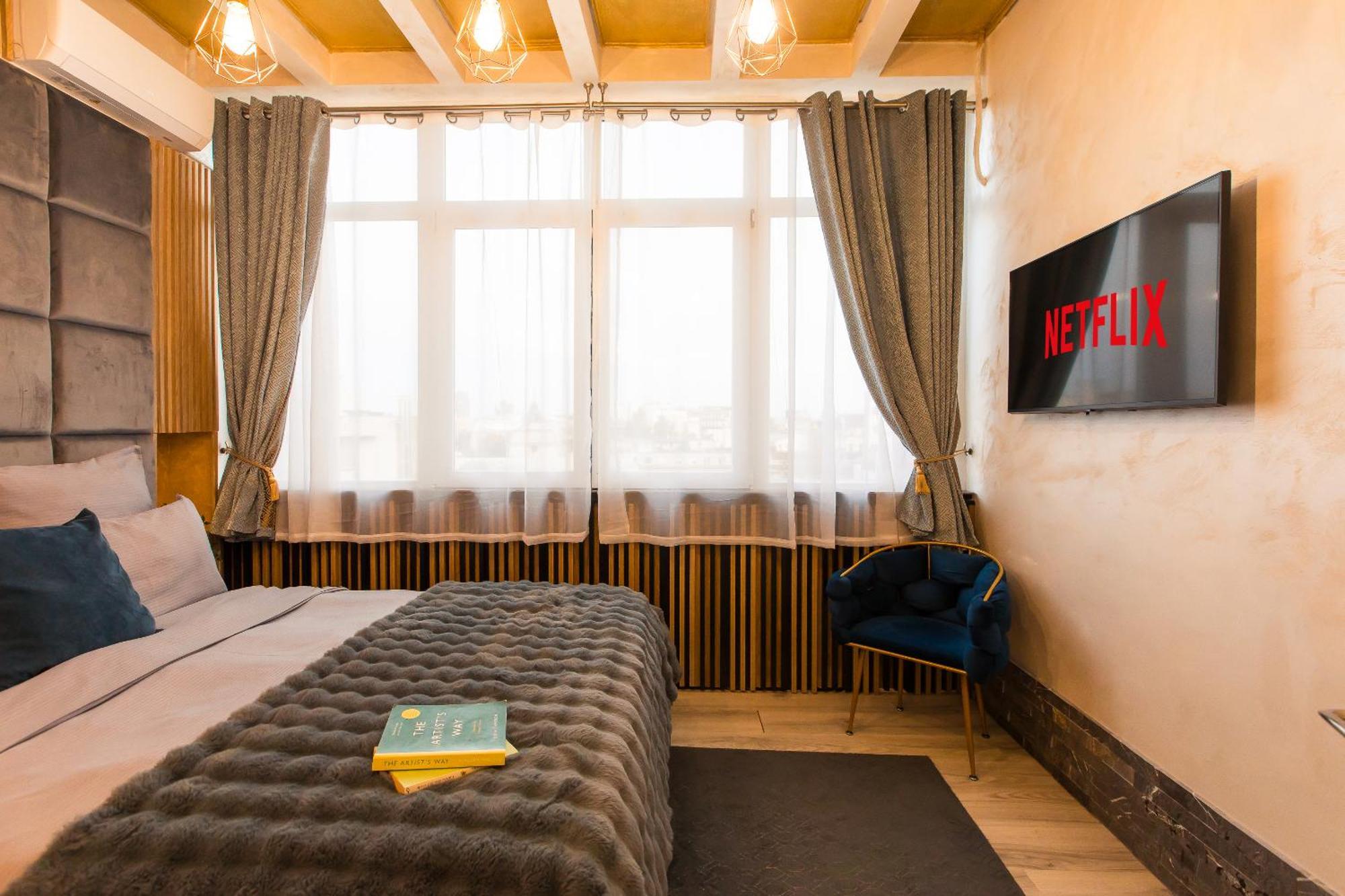 Royalty Apt With City Views On Calea Victoriei Bucharest Luaran gambar